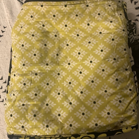 Vera Bradley Black Floral Crossbody Bag Purse - Picture 5 of 9